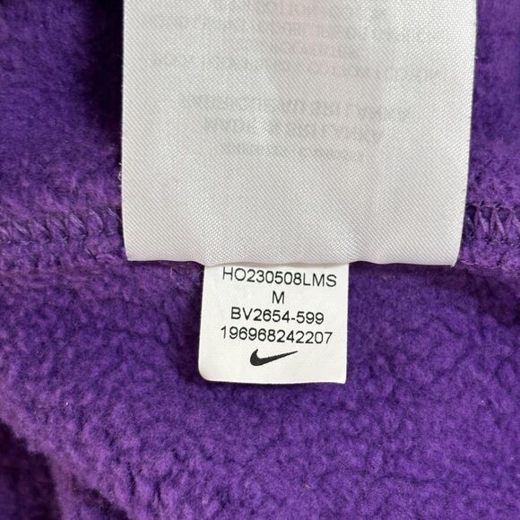 Nike Club Fleece Hoodie Men's Medium Court Purple Embroidered Swoosh BV2654-599 - Picture 8 of 8